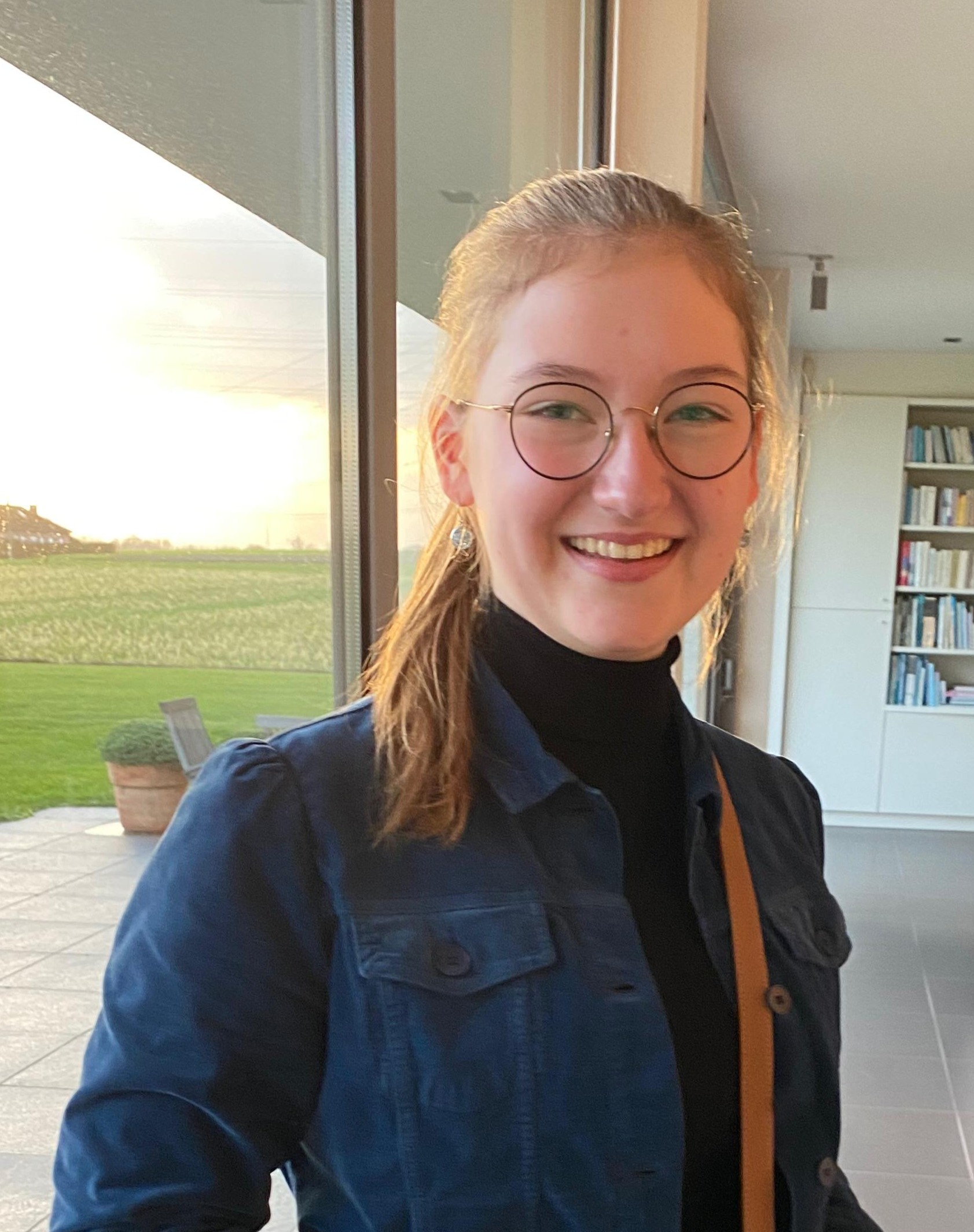 Portret van Riet De Meulemeester
